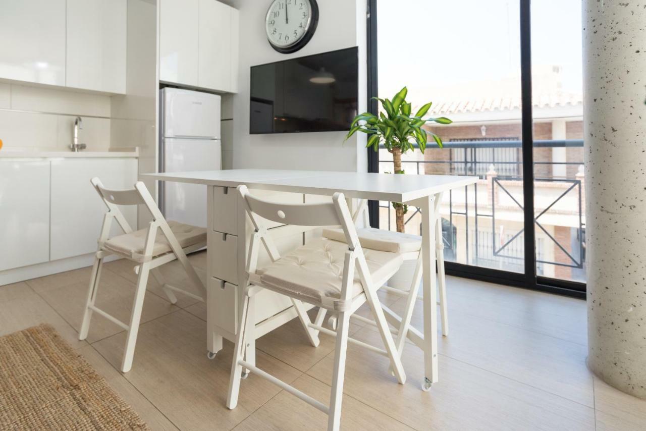 Ma2A-Perfect Apartment For Couples Or Groups Up To 5 Guests مالقة المظهر الخارجي الصورة