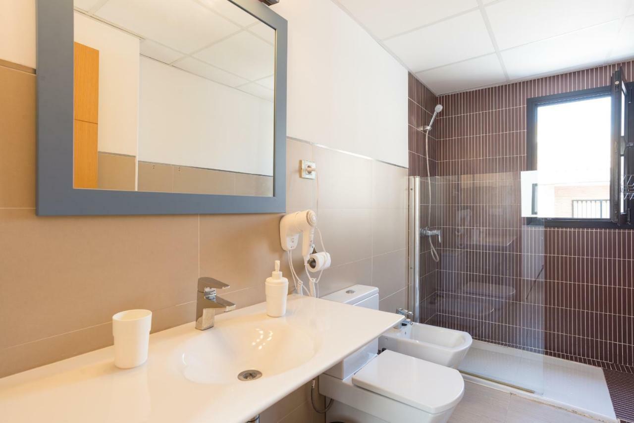 Ma2A-Perfect Apartment For Couples Or Groups Up To 5 Guests مالقة المظهر الخارجي الصورة